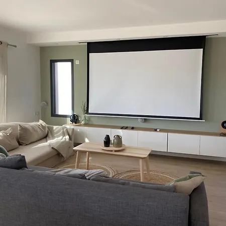 Magnifique Villa, Piscine, Proche Plage, 8 Personnes Lansargues